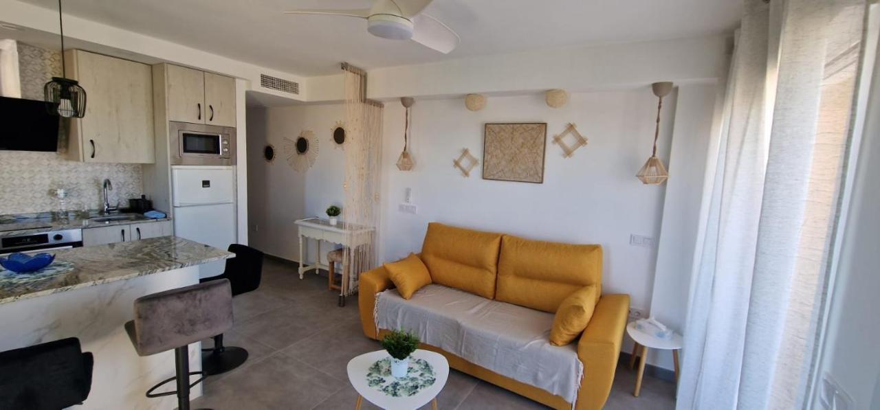 Acogedor,Apartamento.Piscina, Vistas, Terraza Benalmadena Ngoại thất bức ảnh